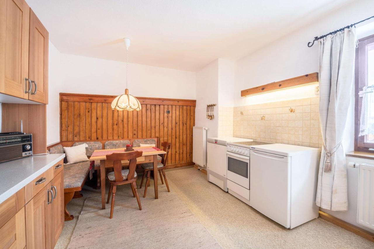 Apartment Maratim Zur Zugspitze Ehrwald Esterno foto