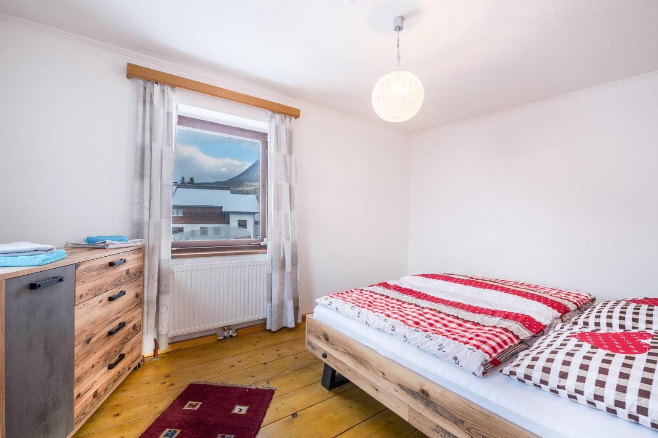 Apartment Maratim Zur Zugspitze Ehrwald Esterno foto